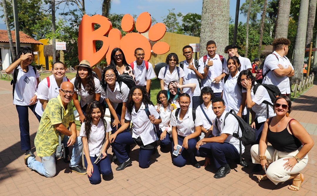 Jovens da Zona Norte conhecem o BioParque em projeto gratuito da Secretaria da Juventude