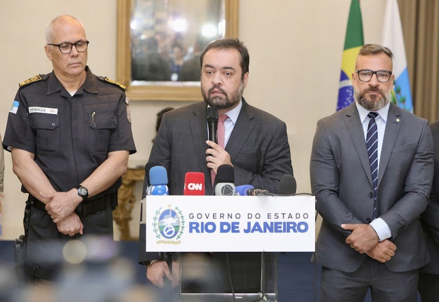 Governador do Rio Cláudio Castro, coloca as Forças de Segurança na rua em busca de criminosos que estão tocando o terror à população